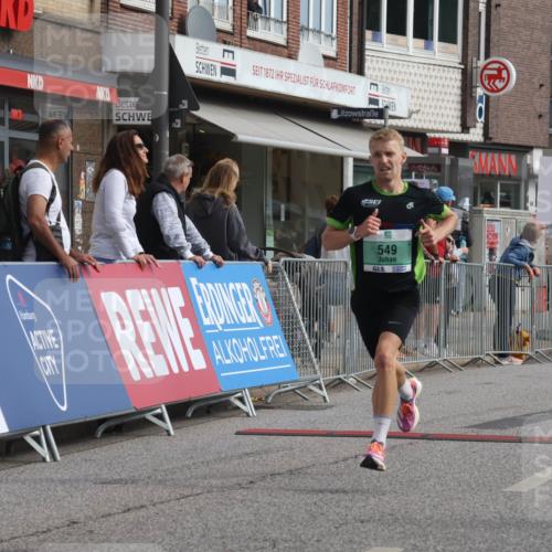 15.09.2024 - PSD Bank Halbmarathon Michael Strokosch http://msf.ph/oto/7079106 15.09.2024 11:14:03 Ziel 421, 527, 538, 549, 609, 612 meine-sportfotos.de