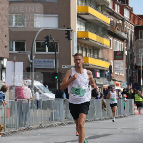 15.09.2024 - PSD Bank Halbmarathon Michael Strokosch http://msf.ph/oto/7079135 15.09.2024 11:14:07 Ziel 406, 421, 527, 549, 609, 612 meine-sportfotos.de
