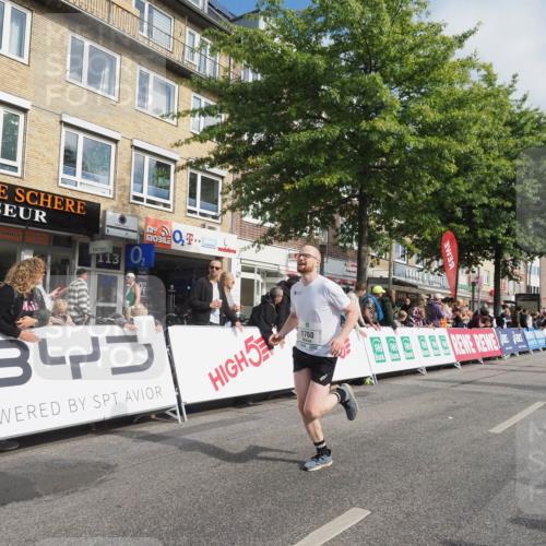 15.09.2024 - PSD Bank Halbmarathon Miley Keyser http://msf.ph/oto/7079153 15.09.2024 11:37:19 Ziel 730, 744, 753, 924, 938, 1104, 1105, 1163, 1168, 1217, 1760 meine-sportfotos.de
