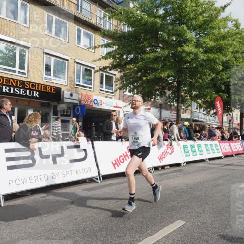15.09.2024 - PSD Bank Halbmarathon Miley Keyser http://msf.ph/oto/7079158 15.09.2024 11:37:19 Ziel 730, 744, 753, 924, 938, 1104, 1105, 1163, 1168, 1217, 1760 meine-sportfotos.de