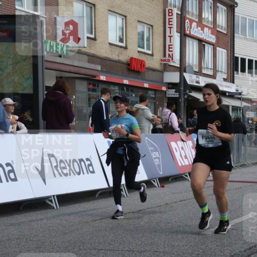 15.09.2024 - PSD Bank Halbmarathon Michael Strokosch http://msf.ph/oto/7079161 15.09.2024 12:23:19 Ziel 2078, 2307, 2550, 3243, 3277, 3320, 3370 meine-sportfotos.de