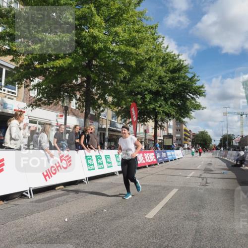 15.09.2024 - PSD Bank Halbmarathon Miley Keyser http://msf.ph/oto/7079196 15.09.2024 12:42:17 Ziel 2225, 3131, 3191, 3363 meine-sportfotos.de