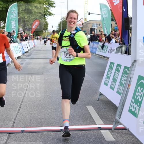 15.09.2024 - PSD Bank Halbmarathon Strokosch-Dieckow http://msf.ph/oto/7079200 15.09.2024 12:34:11 Ziel 1983, 2376, 3433, 3451 meine-sportfotos.de