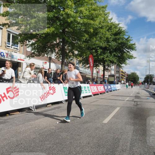 15.09.2024 - PSD Bank Halbmarathon Miley Keyser http://msf.ph/oto/7079215 15.09.2024 12:42:18 Ziel 2225, 2913, 2966, 3131, 3191, 3363 meine-sportfotos.de