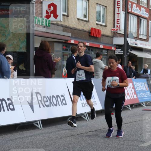 15.09.2024 - PSD Bank Halbmarathon Michael Strokosch http://msf.ph/oto/7079218 15.09.2024 12:23:24 Ziel 987, 2078, 2307, 2550, 2981, 3243, 3277, 3320, 3370 meine-sportfotos.de