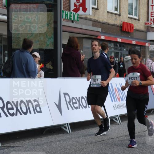 15.09.2024 - PSD Bank Halbmarathon Michael Strokosch http://msf.ph/oto/7079221 15.09.2024 12:23:24 Ziel 987, 2078, 2307, 2550, 2981, 3243, 3277, 3320, 3370 meine-sportfotos.de