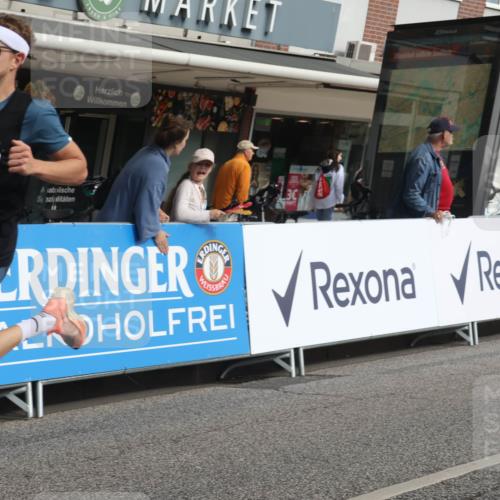 15.09.2024 - PSD Bank Halbmarathon Michael Strokosch http://msf.ph/oto/7079234 15.09.2024 11:14:14 Ziel 406, 417, 421, 549 meine-sportfotos.de
