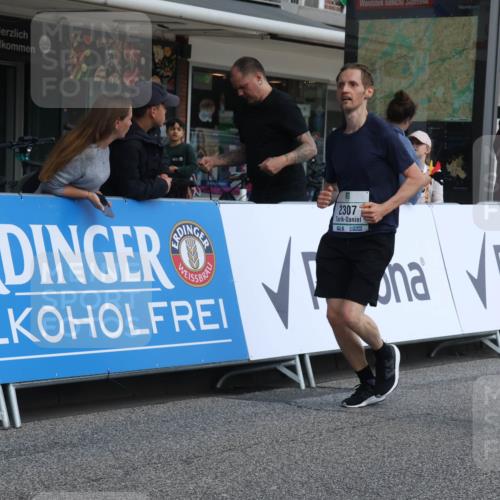 15.09.2024 - PSD Bank Halbmarathon Michael Strokosch http://msf.ph/oto/7079241 15.09.2024 12:23:25 Ziel 987, 2307, 2981, 3243, 3277, 3370 meine-sportfotos.de