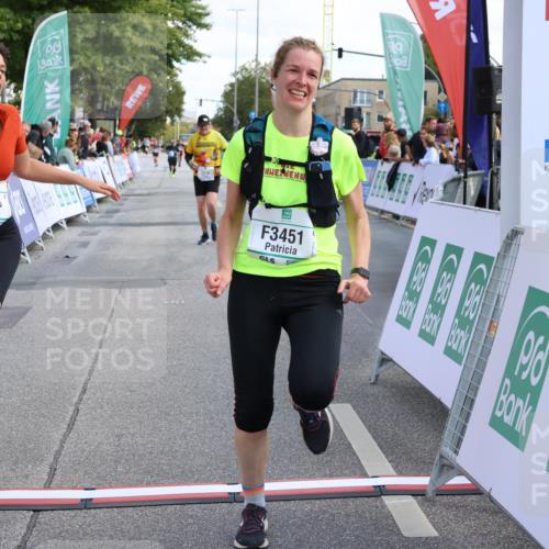 15.09.2024 - PSD Bank Halbmarathon Strokosch-Dieckow http://msf.ph/oto/7079242 15.09.2024 12:34:11 Ziel 1983, 2376, 3433, 3451 meine-sportfotos.de