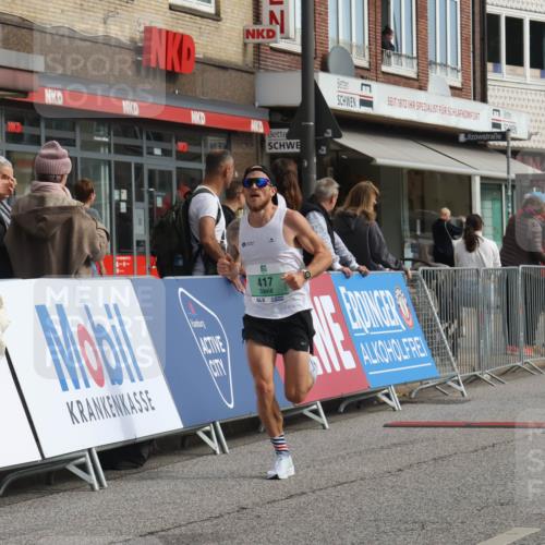 15.09.2024 - PSD Bank Halbmarathon Michael Strokosch http://msf.ph/oto/7079244 15.09.2024 11:14:15 Ziel 406, 417, 421, 549, 589 meine-sportfotos.de