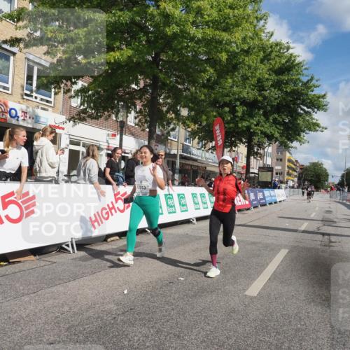 15.09.2024 - PSD Bank Halbmarathon Miley Keyser http://msf.ph/oto/7079271 15.09.2024 12:42:28 Ziel 2225, 2913, 2966, 3131, 3191, 3278, 3363 meine-sportfotos.de