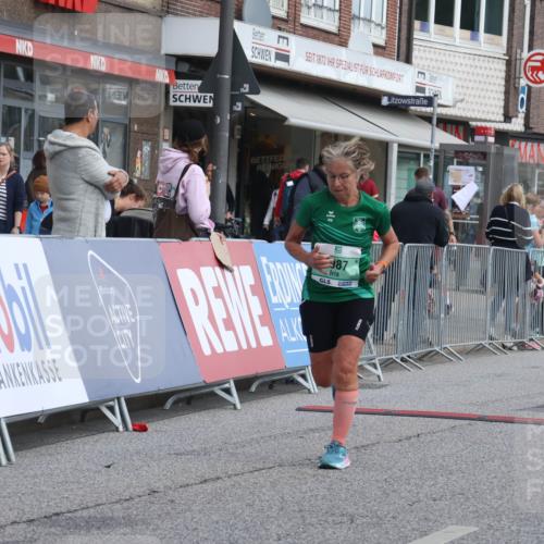 15.09.2024 - PSD Bank Halbmarathon Michael Strokosch http://msf.ph/oto/7079309 15.09.2024 12:23:29 Ziel 987, 2307, 2981, 3002, 3243, 3277, 3370 meine-sportfotos.de