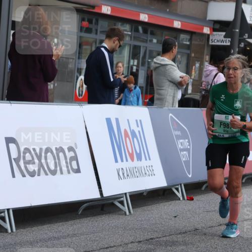 15.09.2024 - PSD Bank Halbmarathon Michael Strokosch http://msf.ph/oto/7079328 15.09.2024 12:23:29 Ziel 987, 2307, 2981, 3002, 3243, 3277, 3370 meine-sportfotos.de