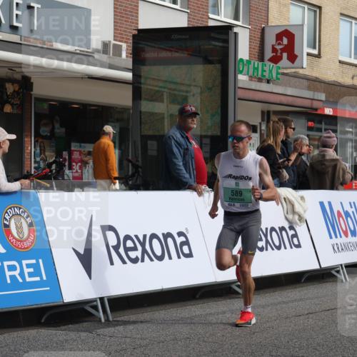 15.09.2024 - PSD Bank Halbmarathon Michael Strokosch http://msf.ph/oto/7079337 15.09.2024 11:14:23 Ziel 406, 417, 540, 544, 564, 568, 589, 613, 848 meine-sportfotos.de