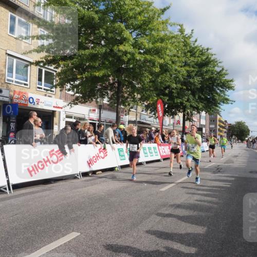 15.09.2024 - PSD Bank Halbmarathon Miley Keyser http://msf.ph/oto/7079345 15.09.2024 11:37:39 Ziel 744, 756, 1056, 1105, 1199, 1234, 1238, 1306, 2625, 2674 meine-sportfotos.de