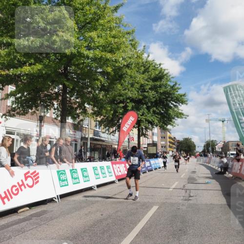 15.09.2024 - PSD Bank Halbmarathon Miley Keyser http://msf.ph/oto/7079363 15.09.2024 12:42:39 Ziel 2273, 2913, 2966, 3242, 3278, 3400 meine-sportfotos.de