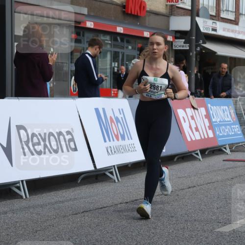 15.09.2024 - PSD Bank Halbmarathon Michael Strokosch http://msf.ph/oto/7079375 15.09.2024 12:23:33 Ziel 987, 2307, 2403, 2981, 3002, 3277 meine-sportfotos.de