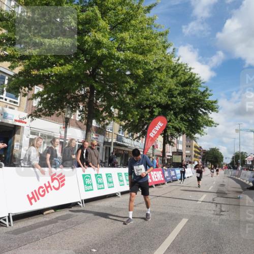 15.09.2024 - PSD Bank Halbmarathon Miley Keyser http://msf.ph/oto/7079380 15.09.2024 12:42:40 Ziel 2273, 2913, 2966, 3242, 3278, 3400 meine-sportfotos.de