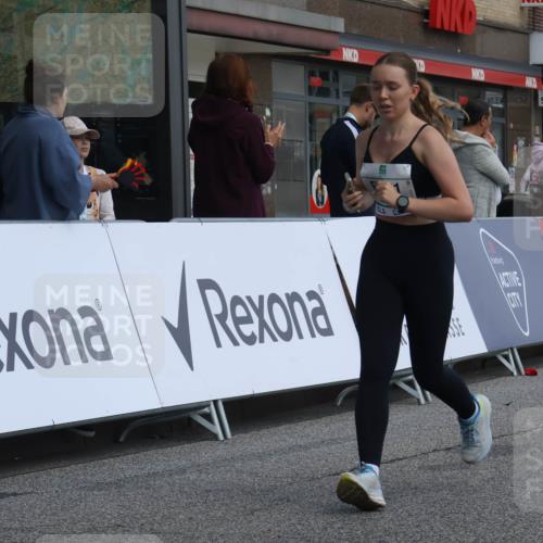 15.09.2024 - PSD Bank Halbmarathon Michael Strokosch http://msf.ph/oto/7079384 15.09.2024 12:23:34 Ziel 987, 2307, 2403, 2981, 3002, 3277, 3450 meine-sportfotos.de