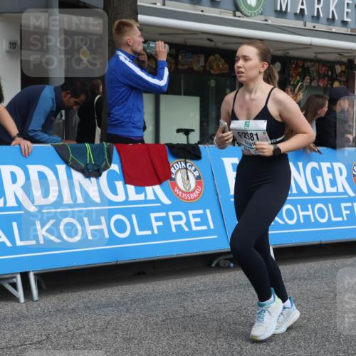 15.09.2024 - PSD Bank Halbmarathon Michael Strokosch http://msf.ph/oto/7079422 15.09.2024 12:23:35 Ziel 987, 2307, 2403, 2981, 3002, 3450 meine-sportfotos.de