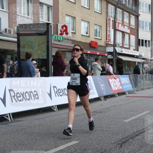 15.09.2024 - PSD Bank Halbmarathon Michael Strokosch http://msf.ph/oto/7079426 15.09.2024 12:23:37 Ziel 987, 2403, 2981, 3002, 3450 meine-sportfotos.de