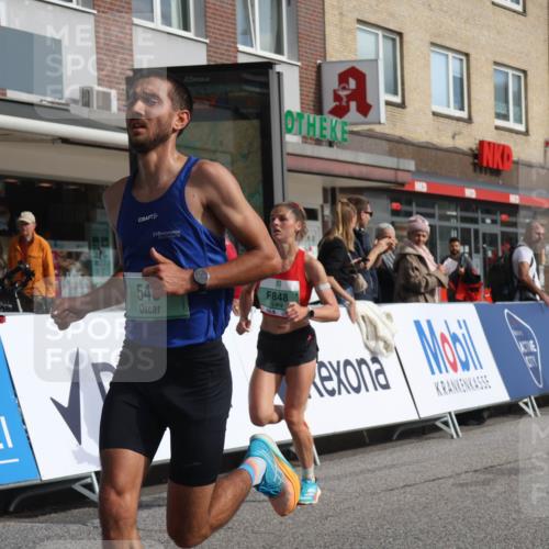 15.09.2024 - PSD Bank Halbmarathon Michael Strokosch http://msf.ph/oto/7079428 15.09.2024 11:14:29 Ziel 412, 540, 544, 564, 565, 568, 589, 613, 845, 848 meine-sportfotos.de