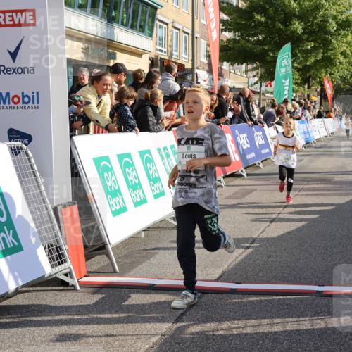15.09.2024 - PSD Bank Halbmarathon Strokosch-Dieckow http://msf.ph/oto/7079430 15.09.2024 10:31:40 Ziel 39, 72, 78, 158, 160, 163, 191, 201 meine-sportfotos.de