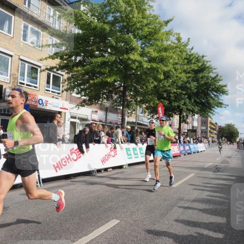 15.09.2024 - PSD Bank Halbmarathon Miley Keyser http://msf.ph/oto/7079433 15.09.2024 11:37:42 Ziel 756, 1056, 1199, 1234, 1238, 1306, 2625, 2674 meine-sportfotos.de