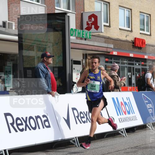 15.09.2024 - PSD Bank Halbmarathon Michael Strokosch http://msf.ph/oto/7079446 15.09.2024 11:14:30 Ziel 412, 540, 544, 564, 565, 568, 589, 613, 845, 848 meine-sportfotos.de