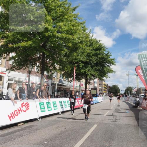 15.09.2024 - PSD Bank Halbmarathon Miley Keyser http://msf.ph/oto/7079454 15.09.2024 12:42:44 Ziel 2273, 3242, 3278, 3321, 3400 meine-sportfotos.de