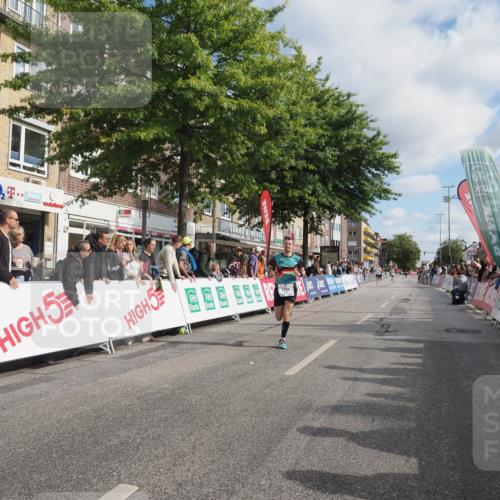 15.09.2024 - PSD Bank Halbmarathon Miley Keyser http://msf.ph/oto/7079473 15.09.2024 11:37:46 Ziel 1056, 1136, 1199, 1234, 1238, 1306, 1742, 2625, 2674 meine-sportfotos.de