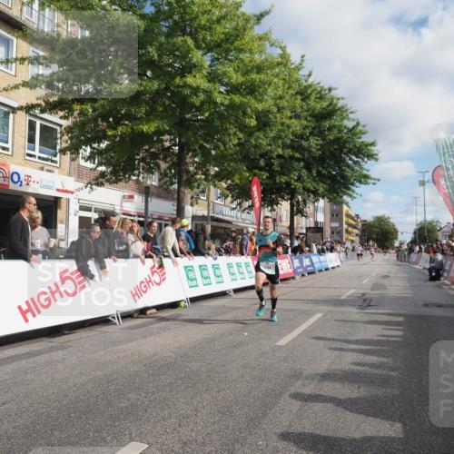 15.09.2024 - PSD Bank Halbmarathon Miley Keyser http://msf.ph/oto/7079479 15.09.2024 11:37:47 Ziel 932, 1056, 1136, 1199, 1234, 1238, 1306, 1742, 2625, 2674 meine-sportfotos.de