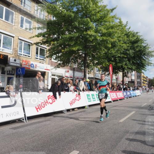15.09.2024 - PSD Bank Halbmarathon Miley Keyser http://msf.ph/oto/7079488 15.09.2024 11:37:47 Ziel 932, 1056, 1136, 1199, 1234, 1238, 1306, 1742, 2625, 2674 meine-sportfotos.de