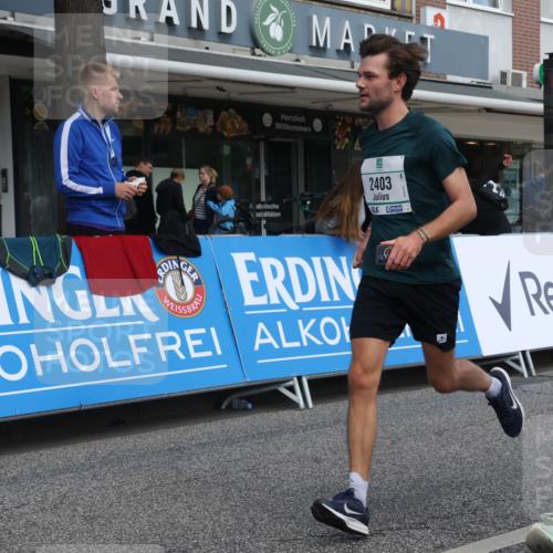 15.09.2024 - PSD Bank Halbmarathon Michael Strokosch http://msf.ph/oto/7079496 15.09.2024 12:23:44 Ziel 1883, 2403, 2981, 3002, 3003, 3428, 3450 meine-sportfotos.de