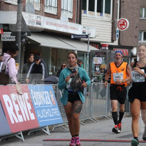 15.09.2024 - PSD Bank Halbmarathon Michael Strokosch http://msf.ph/oto/7079512 15.09.2024 12:23:47 Ziel 1883, 2403, 2537, 3002, 3003, 3075, 3428, 3450 meine-sportfotos.de