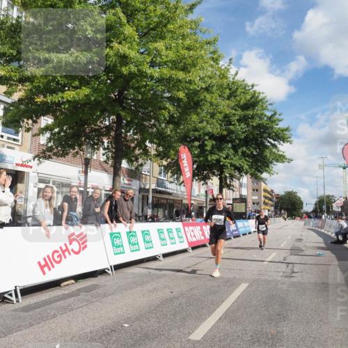 15.09.2024 - PSD Bank Halbmarathon Miley Keyser http://msf.ph/oto/7079518 15.09.2024 12:42:48 Ziel 2273, 3242, 3278, 3321, 3400 meine-sportfotos.de