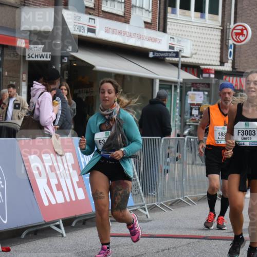 15.09.2024 - PSD Bank Halbmarathon Michael Strokosch http://msf.ph/oto/7079524 15.09.2024 12:23:47 Ziel 1883, 2403, 2537, 3002, 3003, 3075, 3428, 3450 meine-sportfotos.de