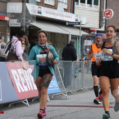 15.09.2024 - PSD Bank Halbmarathon Michael Strokosch http://msf.ph/oto/7079527 15.09.2024 12:23:47 Ziel 1883, 2403, 2537, 3002, 3003, 3075, 3428, 3450 meine-sportfotos.de