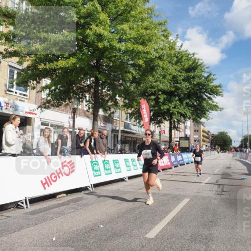15.09.2024 - PSD Bank Halbmarathon Miley Keyser http://msf.ph/oto/7079531 15.09.2024 12:42:48 Ziel 2273, 3242, 3278, 3321, 3400 meine-sportfotos.de
