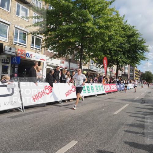 15.09.2024 - PSD Bank Halbmarathon Miley Keyser http://msf.ph/oto/7079533 15.09.2024 11:37:56 Ziel 932, 1136, 1177, 1472, 1742, 1922 meine-sportfotos.de