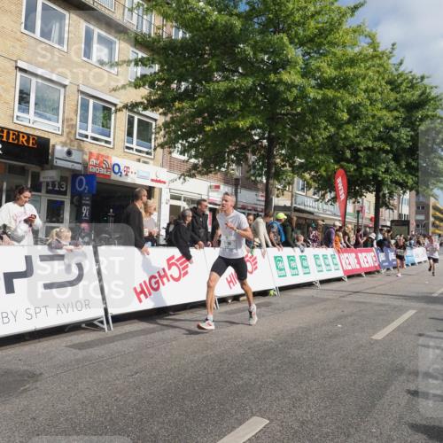 15.09.2024 - PSD Bank Halbmarathon Miley Keyser http://msf.ph/oto/7079543 15.09.2024 11:37:57 Ziel 932, 1136, 1177, 1472, 1742, 1922 meine-sportfotos.de