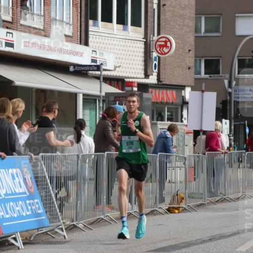 15.09.2024 - PSD Bank Halbmarathon Michael Strokosch http://msf.ph/oto/7079549 15.09.2024 11:14:40 Ziel 412, 540, 564, 565, 570, 845, 848 meine-sportfotos.de