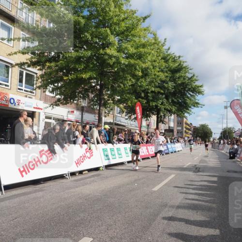 15.09.2024 - PSD Bank Halbmarathon Miley Keyser http://msf.ph/oto/7079568 15.09.2024 11:37:59 Ziel 932, 1136, 1177, 1472, 1742, 1922 meine-sportfotos.de