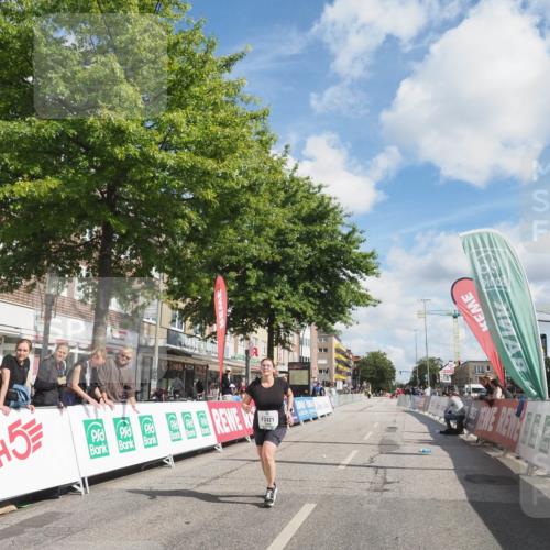 15.09.2024 - PSD Bank Halbmarathon Miley Keyser http://msf.ph/oto/7079577 15.09.2024 12:42:50 Ziel 2273, 3242, 3321, 3400 meine-sportfotos.de