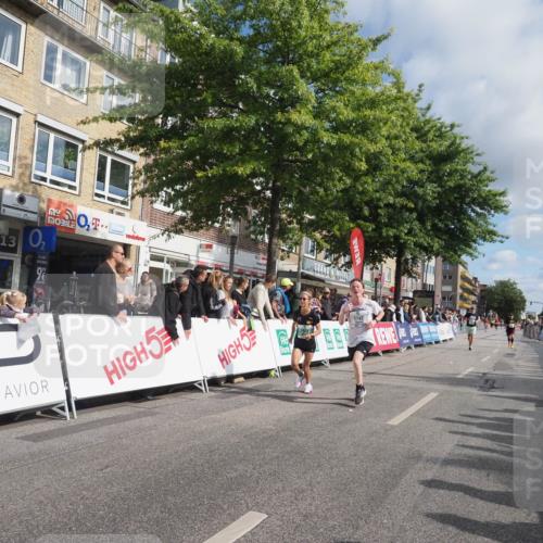 15.09.2024 - PSD Bank Halbmarathon Miley Keyser http://msf.ph/oto/7079583 15.09.2024 11:37:59 Ziel 932, 1136, 1177, 1472, 1742, 1922 meine-sportfotos.de