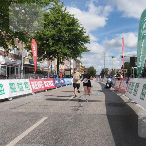 15.09.2024 - PSD Bank Halbmarathon Miley Keyser http://msf.ph/oto/7079627 15.09.2024 12:43:36 Ziel 2385, 3410 meine-sportfotos.de