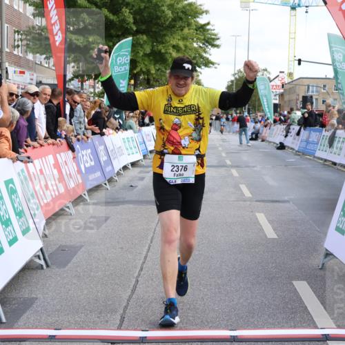 15.09.2024 - PSD Bank Halbmarathon Strokosch-Dieckow http://msf.ph/oto/7079631 15.09.2024 12:34:16 Ziel 1983, 2376, 3433, 3451 meine-sportfotos.de