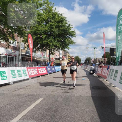 15.09.2024 - PSD Bank Halbmarathon Miley Keyser http://msf.ph/oto/7079636 15.09.2024 12:43:36 Ziel 2385, 3410 meine-sportfotos.de