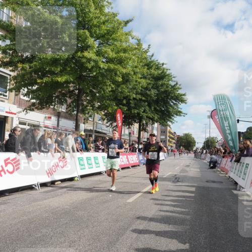 15.09.2024 - PSD Bank Halbmarathon Miley Keyser http://msf.ph/oto/7079643 15.09.2024 11:38:04 Ziel 932, 1136, 1177, 1472, 1478, 1742, 1922 meine-sportfotos.de