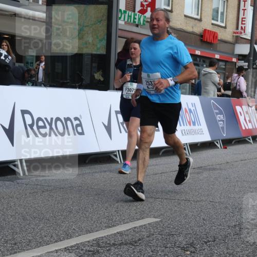 15.09.2024 - PSD Bank Halbmarathon Michael Strokosch http://msf.ph/oto/7079646 15.09.2024 12:23:57 Ziel 1883, 2537, 3003, 3075, 3222, 3428, 3452 meine-sportfotos.de